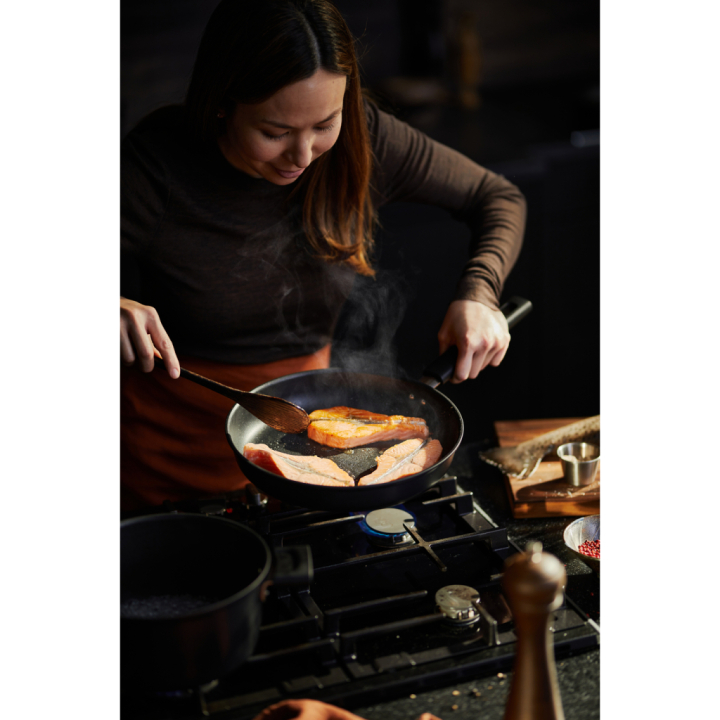 Hard Face 28cm paistinpannu