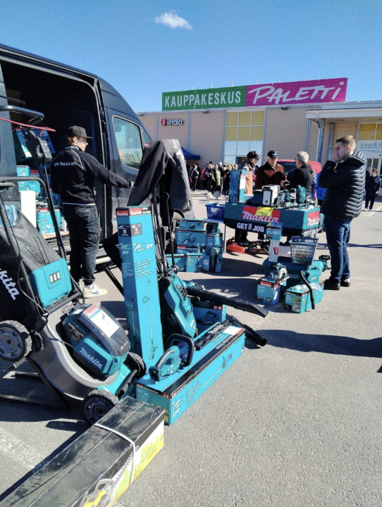 Tunnelmaa Kevätmarkkinoilta v. 2024