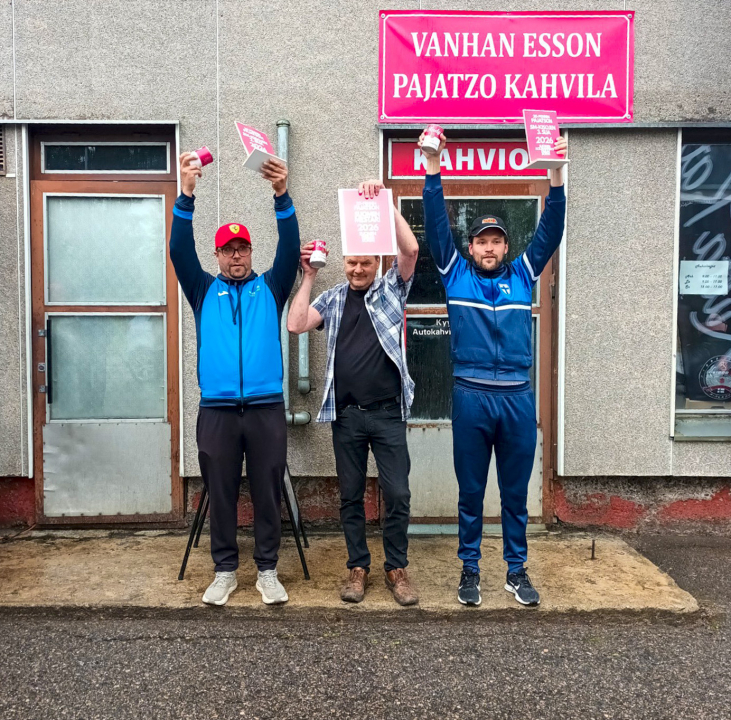 20-pennin pajatson kolme parasta 2026. Vasemmalta Henrik Huumarkangas, Pekka Viitala ja Markku Eskola.