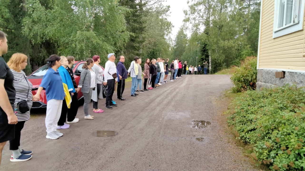 keokarstula yhteisöllisyys.