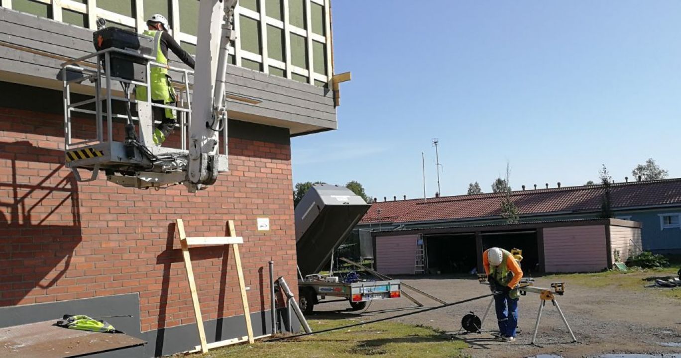 Juha ja Jarmo töissä