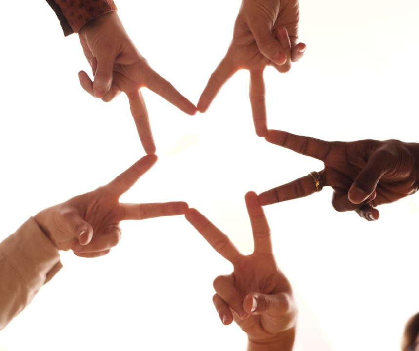 sormilla tehty tähti