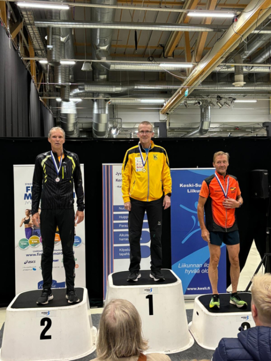 Finlandia Maraton Saul M 60, kultaa Jari Hakolalle